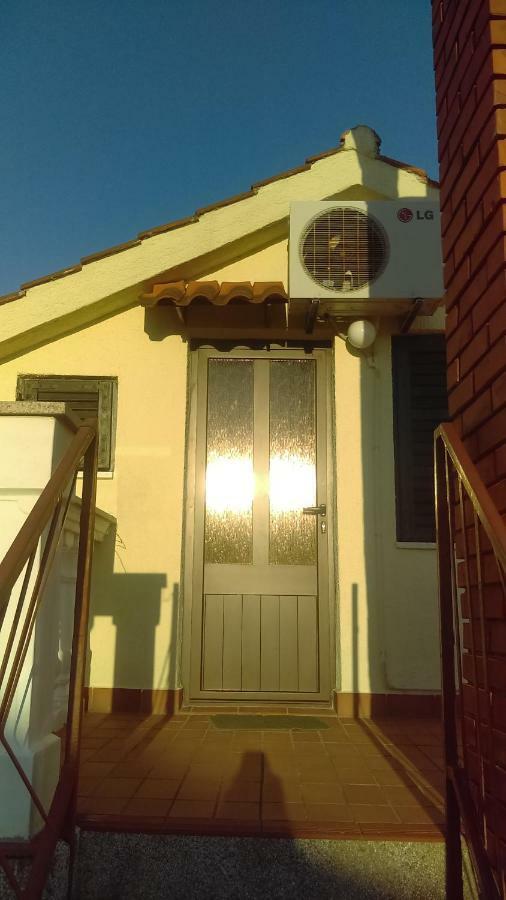 Knaffl Apartment Крк Екстер'єр фото