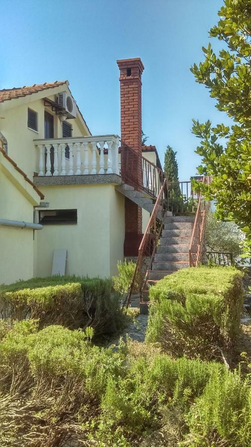 Knaffl Apartment Крк Екстер'єр фото